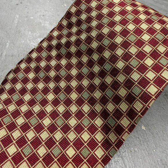 Hermes Tie Woven Box Pattern Paris 100% Silk Made in France Red 4" - Picture 2 of 5